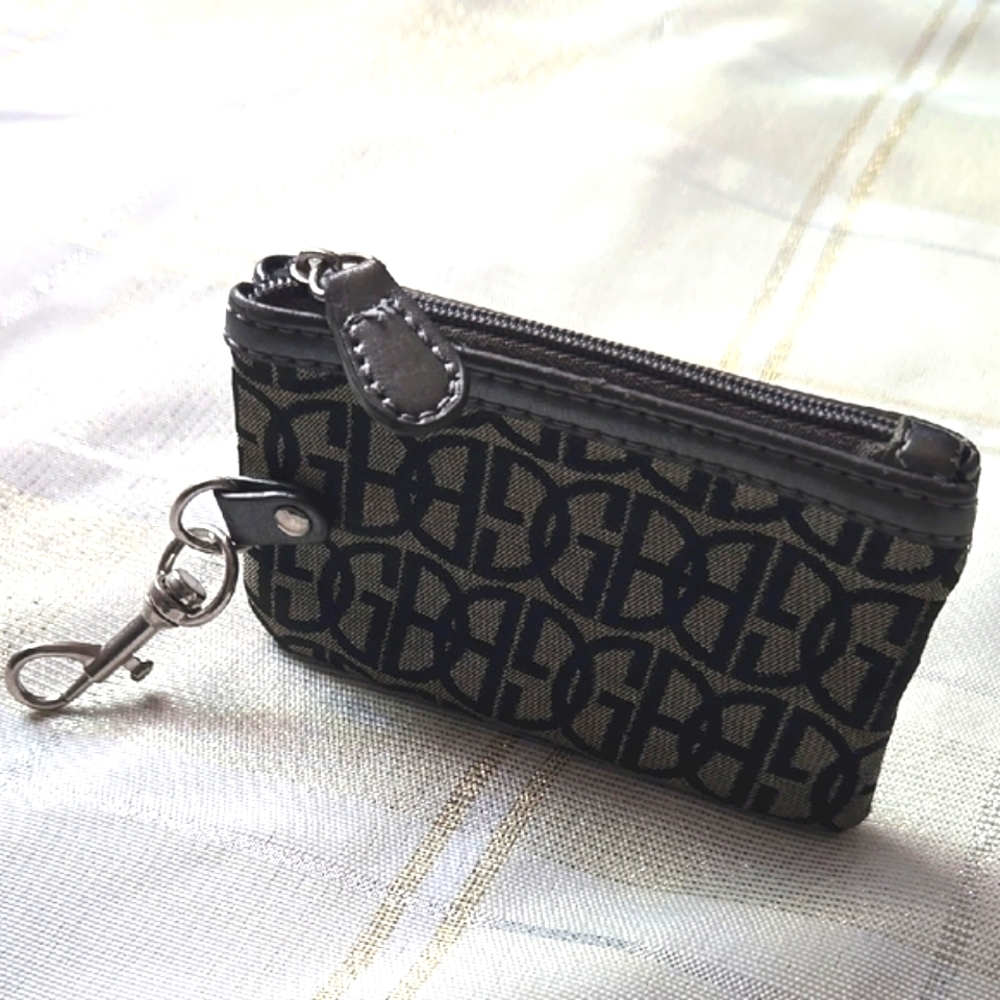 Giani Biani Black & Gray Key Pouch - Picture 11 of 16